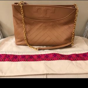 Tory Burch purse